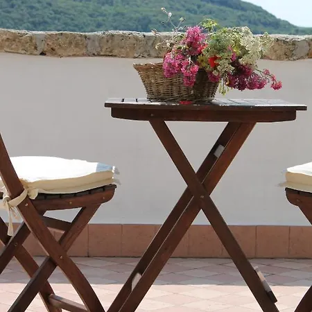 Rubando Le Nuvole فندق مبيت وإفطار