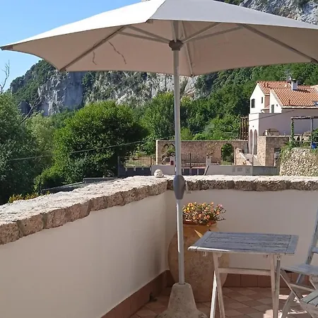 B&B Rubando Le Nuvole 오르코 펠리노